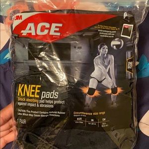 ACE Volleyball Knee Pads